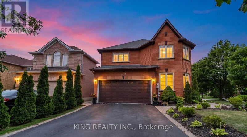 1427 Grossi Street, Mississauga (East Credit), Ontario, L5V1T9, Mississauga (East Credit), Ontario — photo 1 of 5