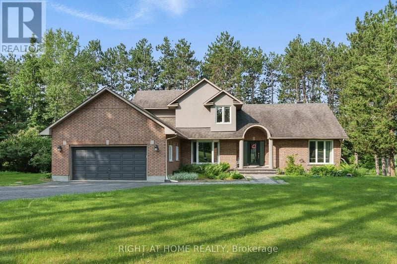 114 David Kennedy Drive, Ottawa, Ontario, K0A1T0, Ottawa, Ontario — photo 1 of 5