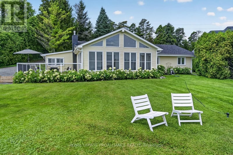1637 County Rd 2 Road, Edwardsburgh/Cardinal, Ontario, K0E1T1, Edwardsburgh/Cardinal, Ontario — photo 1 of 5