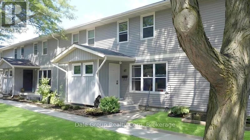 #45 45 Charles Street, Huron East (Vanastra), Ontario, N0M1L0, Huron East (Vanastra), Ontario — photo 1 of 5