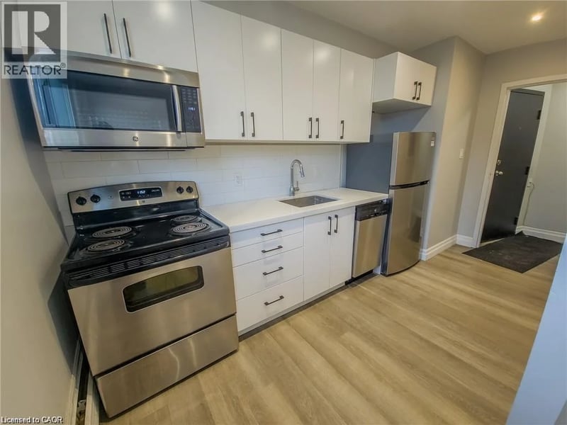 #103 410 HAZEL Street, Waterloo, Ontario, N2L3P8, Waterloo, Ontario — photo 1 of 5
