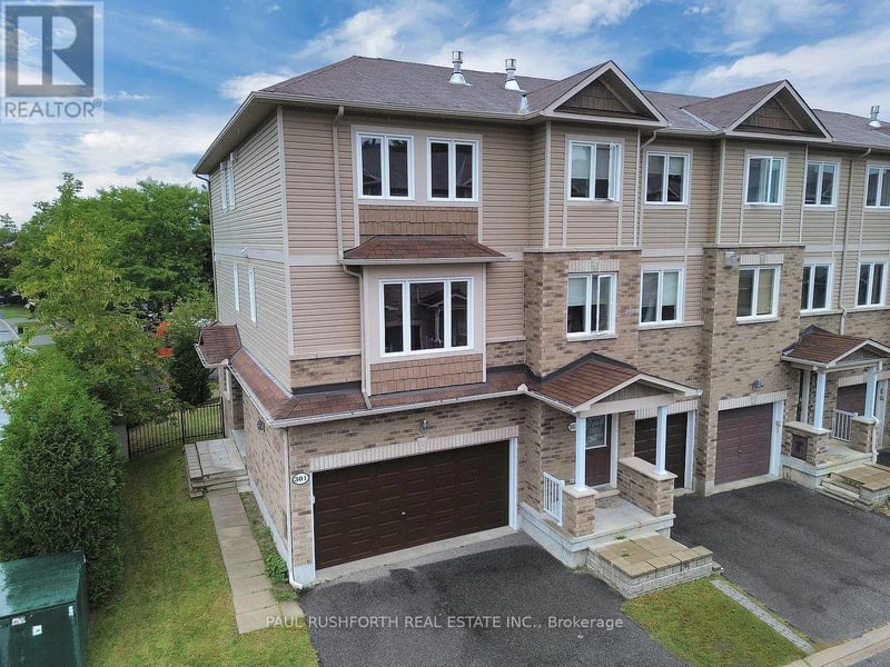 301 Mosaic Private, Ottawa, Ontario, K2K0H1, Ottawa, Ontario — photo 1 of 5