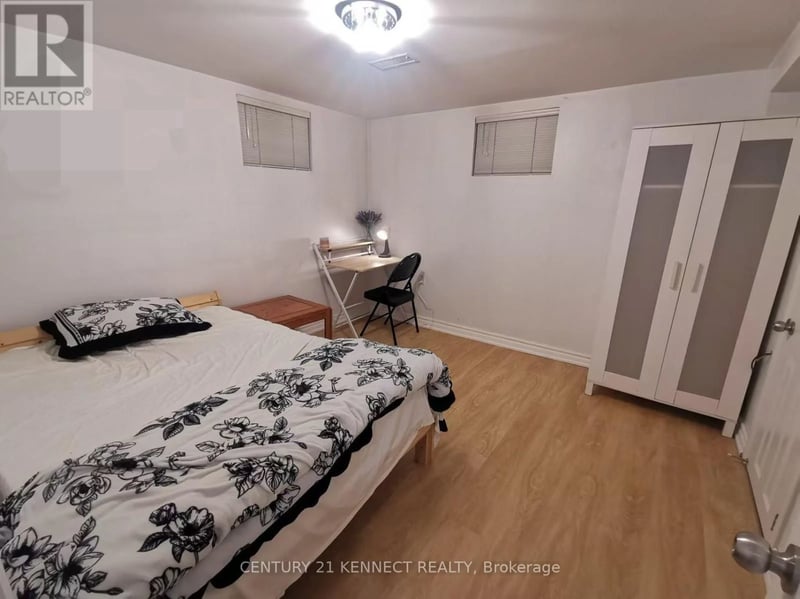 30 Marilake Drive, Toronto (Agincourt South-Malvern West), Ontario, M1S1V7, Toronto (Agincourt South-Malvern West), Ontario — photo 1 of 5