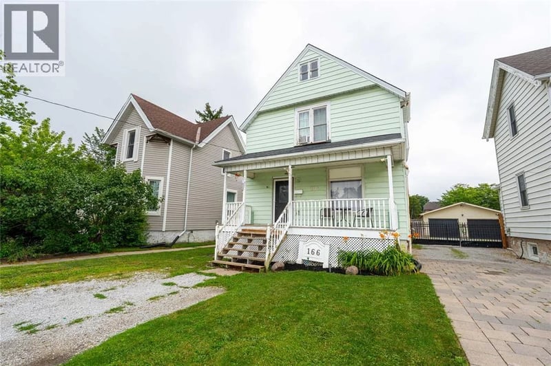 166 JOHN Street, Sarnia, Ontario, N7T2Y9, Sarnia, Ontario — photo 1 of 5