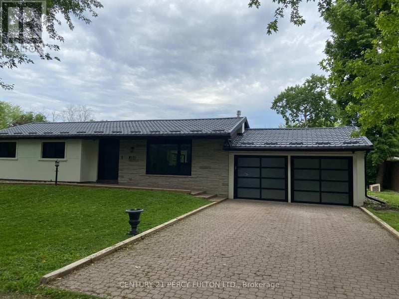 2 Walkers Lane, Georgina (Keswick North), Ontario, L4P3C8, Georgina (Keswick North), Ontario — photo 1 of 5