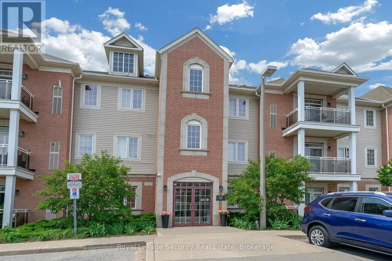 #101 52 Harvey Johnston Way, Whitby (Brooklin), Ontario, L1M0J7, Whitby (Brooklin), Ontario — photo 1 of 5
