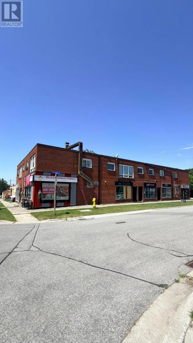 #7 92 Wolfe Street, Oshawa (Lakeview), Ontario, L1H3T6, Oshawa (Lakeview), Ontario — photo 1 of 5