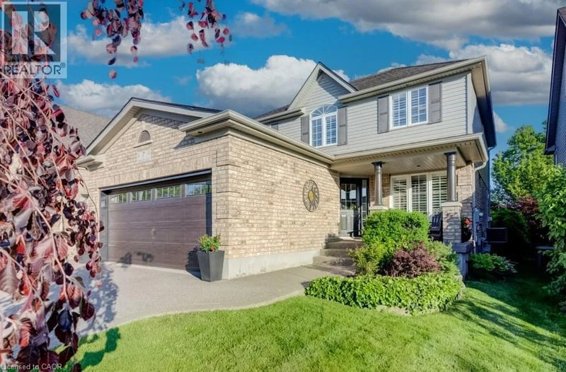7 HOUSLER Lane, Cambridge, Ontario, N3C4H7, Cambridge, Ontario — photo 1 of 5