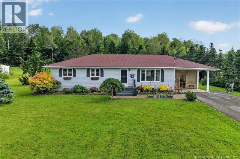 232 Babineau Road, Grande-Digue, New Brunswick, E4R3T9, Grande-Digue, New Brunswick — photo 1 of 5
