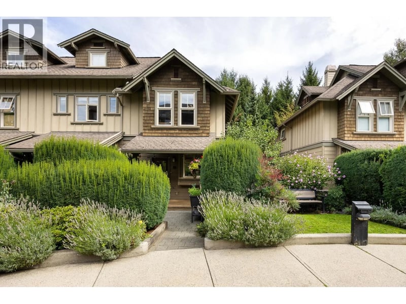 #237 18 JACK MAHONY Place, New Westminster, British Columbia, V3L5V8, New Westminster, British Columbia — photo 1 of 5