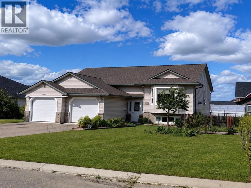 8720 117 Avenue, Fort St. John, British Columbia, V1J6W6, Fort St. John, British Columbia — photo 1 of 5
