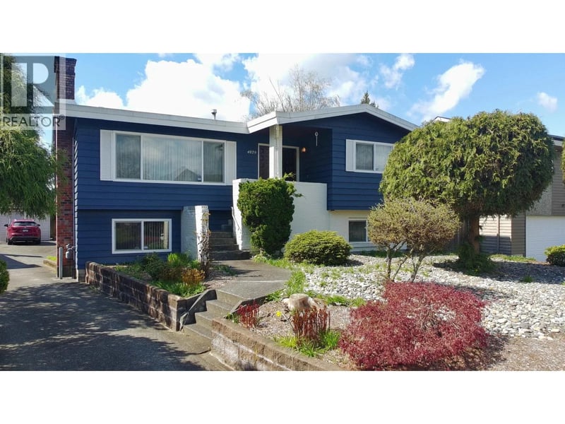 4829 COLBROOK Court, Burnaby, British Columbia, V5G3Y3, Burnaby, British Columbia — photo 1 of 5