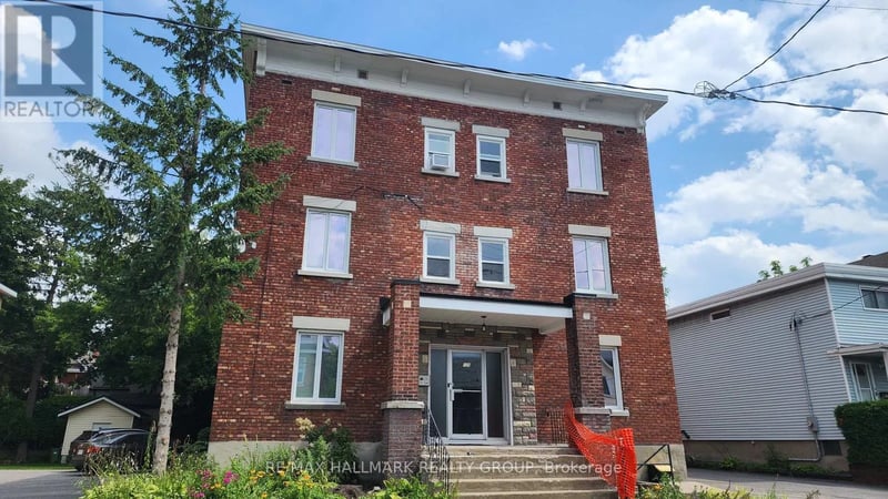 #3 125 Glenora Street, Ottawa, Ontario, K1S1J2, Ottawa, Ontario — photo 1 of 5