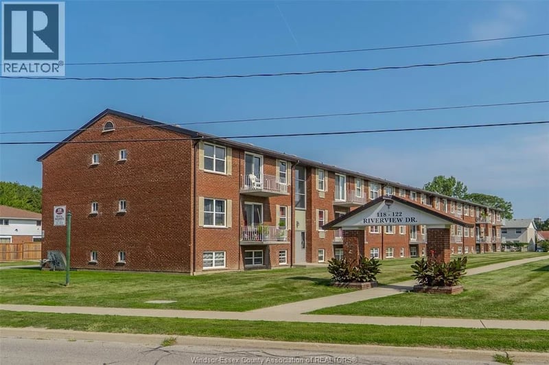 #512 118 Riverview Drive, Chatham, Ontario, N7M1A5, Chatham, Ontario — photo 1 of 5