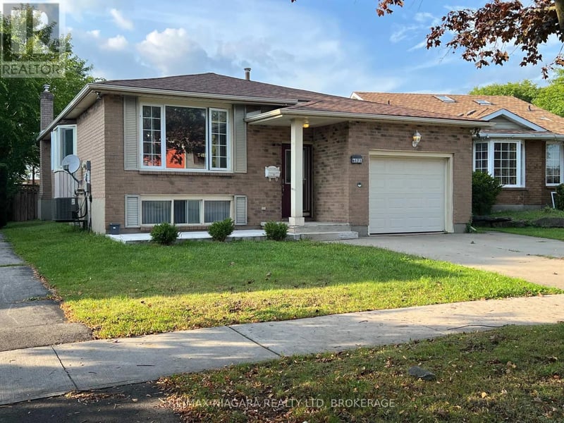 6171 Charnwood Avenue, Niagara Falls (West Wood), Ontario, L2H2L5, Niagara Falls (West Wood), Ontario — photo 1 of 5