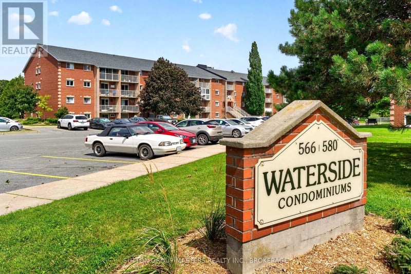#114 580 Armstrong Road, Kingston (East Gardiners Rd), Ontario, K7M8M3, Kingston (East Gardiners Rd), Ontario — photo 1 of 5