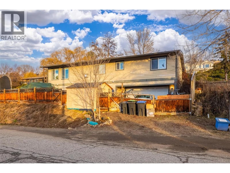 10957 Pheasant Road, Lake Country, British Columbia, V4V1W9, Lake Country, British Columbia — photo 1 of 5