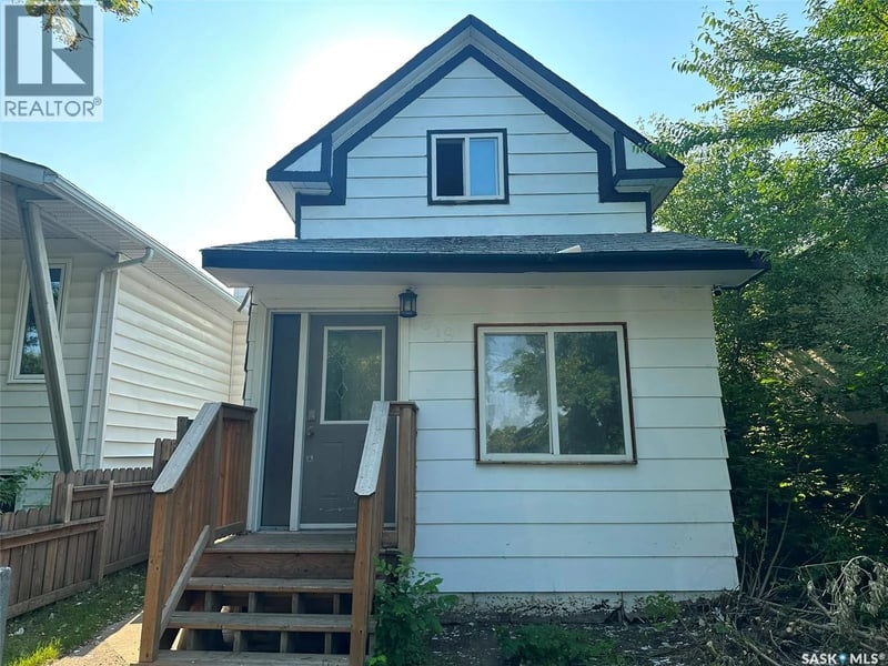 619 L AVENUE S, Saskatoon, Saskatchewan, S7M2H6, Saskatoon, Saskatchewan — photo 1 of 5