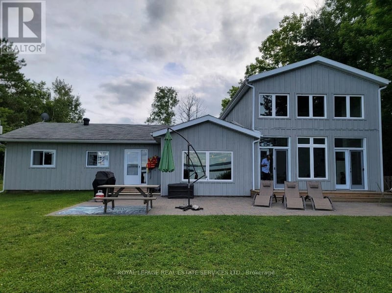 4 Crescent Road, Strong, Ontario, P0A1Z0, Strong, Ontario — photo 1 of 5