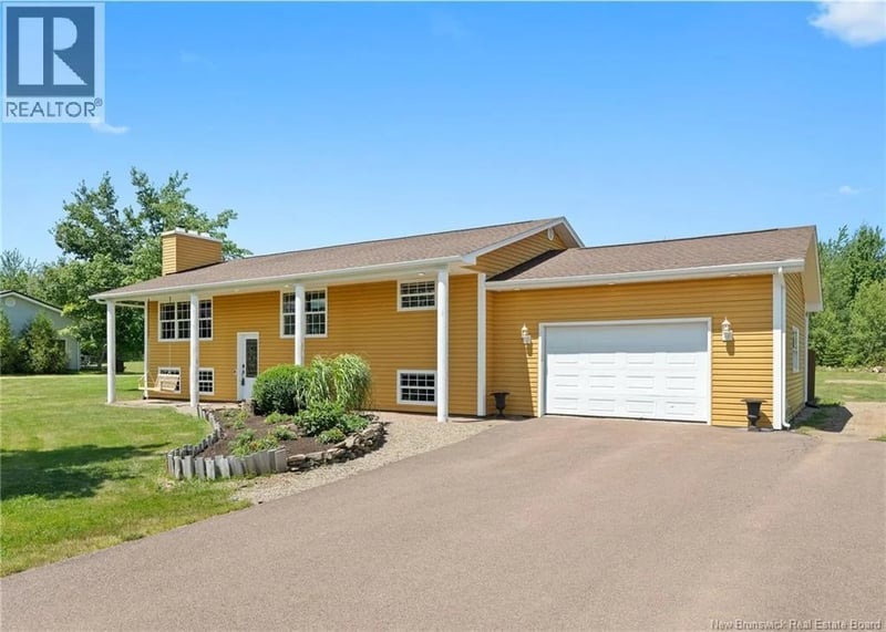 92 Little Dover Road, Memramcook, New Brunswick, E4K2M8, Memramcook, New Brunswick — photo 1 of 5