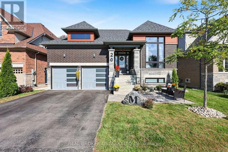 20 Birkdale Place, Newmarket (Glenway Estates), Ontario, L3Y0E2, Newmarket (Glenway Estates), Ontario — photo 1 of 5