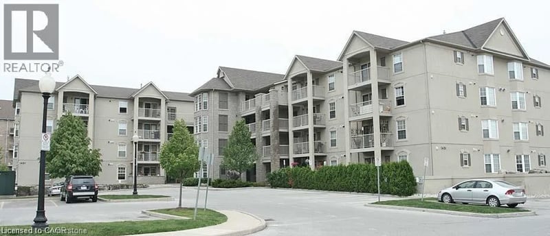 #104 1411 WALKERS Line, Burlington, Ontario, L7M4O5, Burlington, Ontario — photo 1 of 5