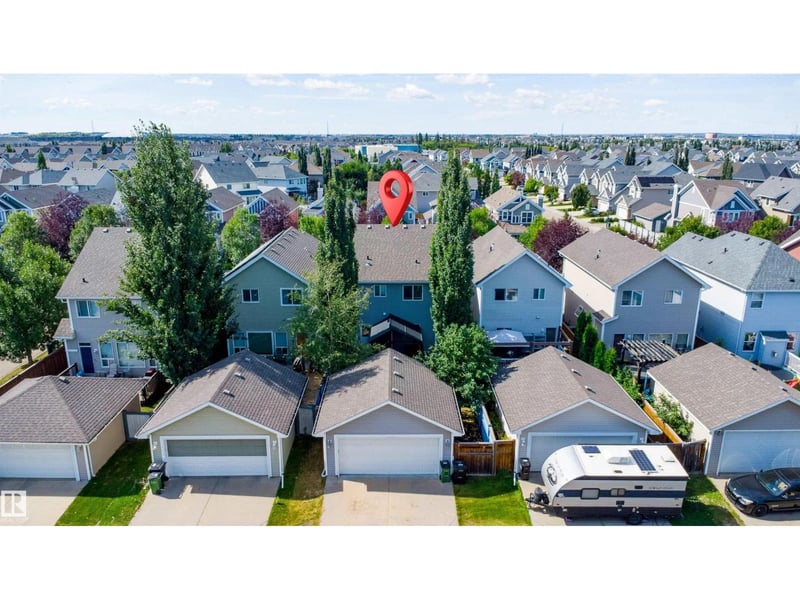 2051 74 ST SW, Edmonton, Alberta, T6X0V7, Edmonton, Alberta — photo 1 of 5