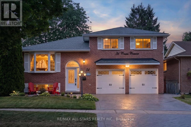 31 Crown Crescent, Bradford West Gwillimbury (Bradford), Ontario, L3Z2M7, Bradford West Gwillimbury (Bradford), Ontario — photo 1 of 5
