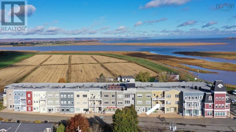 #204 24 Harbourside Drive, Wolfville, Nova Scotia, B4P2C1, Wolfville, Nova Scotia — photo 1 of 5