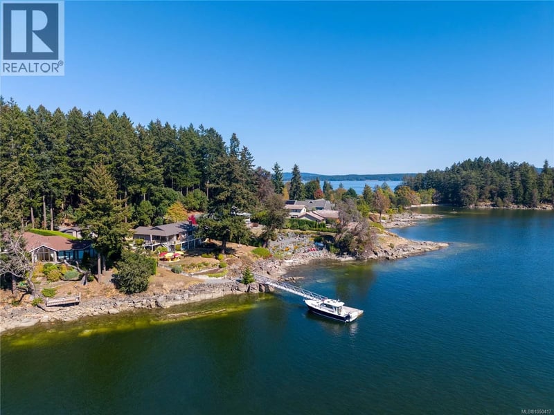 3838 Fearn Way, Ladysmith, British Columbia, V9G1K7, Ladysmith, British Columbia — photo 1 of 5