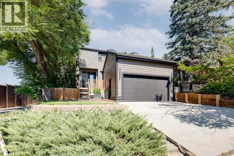 2416 14 Avenue Northwest, Calgary, Alberta, T2N1M8, Calgary, Alberta — photo 1 of 5