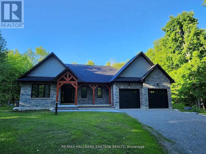11 Maplewood Court, Trent Lakes, Ontario, K0L1J0, Trent Lakes, Ontario — photo 1 of 5