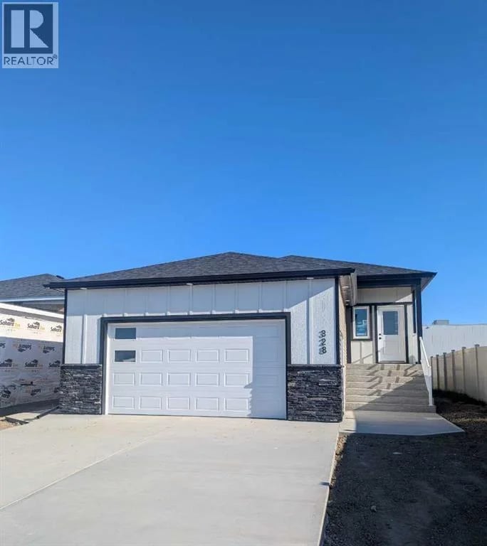 328 Somerside Road Southeast, Medicine Hat, Alberta, T1B0R2, Medicine Hat, Alberta — photo 1 of 5