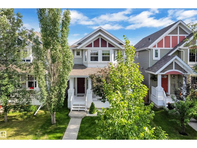 7223 19A AV SW, Edmonton, Alberta, T6X0K3, Edmonton, Alberta — photo 1 of 5