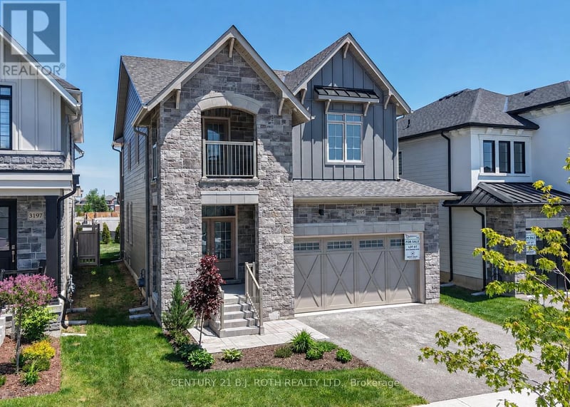 3195 Orion Boulevard, Orillia, Ontario, L3V8M6, Orillia, Ontario — photo 1 of 5