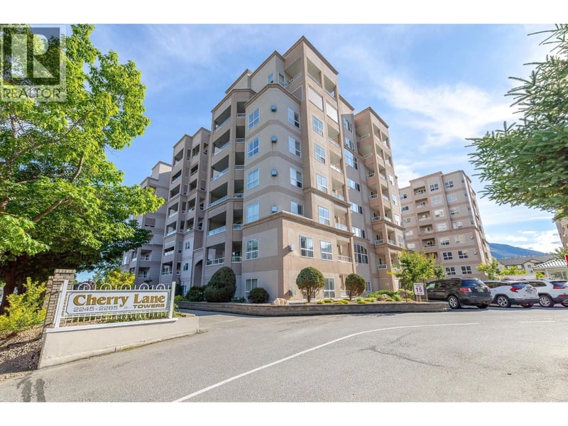 #307 2265 ATKINSON Street, Penticton, British Columbia, V2A8R7, Penticton, British Columbia — photo 1 of 5