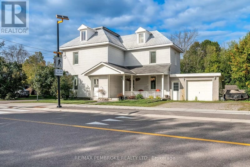2001 Foresters Falls Road, Whitewater Region, Ontario, K0J1V0, Whitewater Region, Ontario — photo 1 of 5