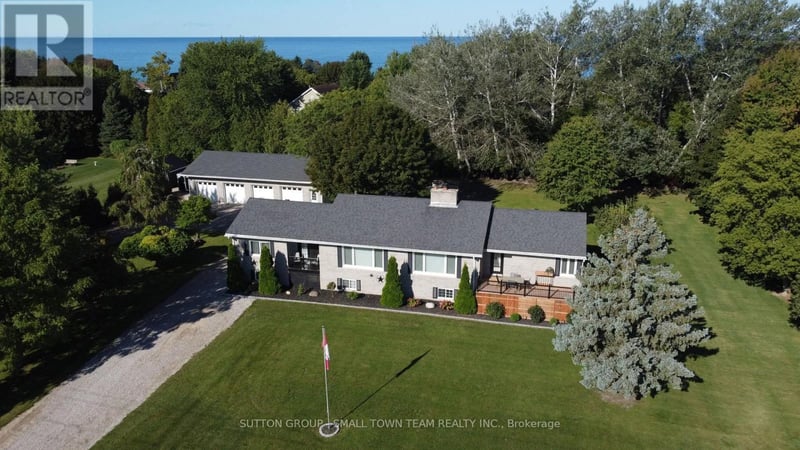 72213 Bluewater Highway, Bluewater (Hay), Ontario, N0M1N0, Bluewater (Hay), Ontario — photo 1 of 5
