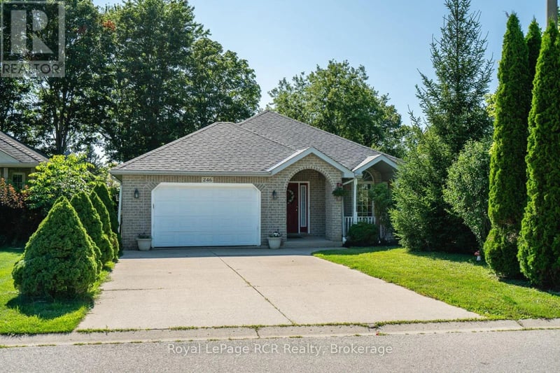 246 16th Avenue Crescent, Hanover, Ontario, N4N3V3, Hanover, Ontario — photo 1 of 5