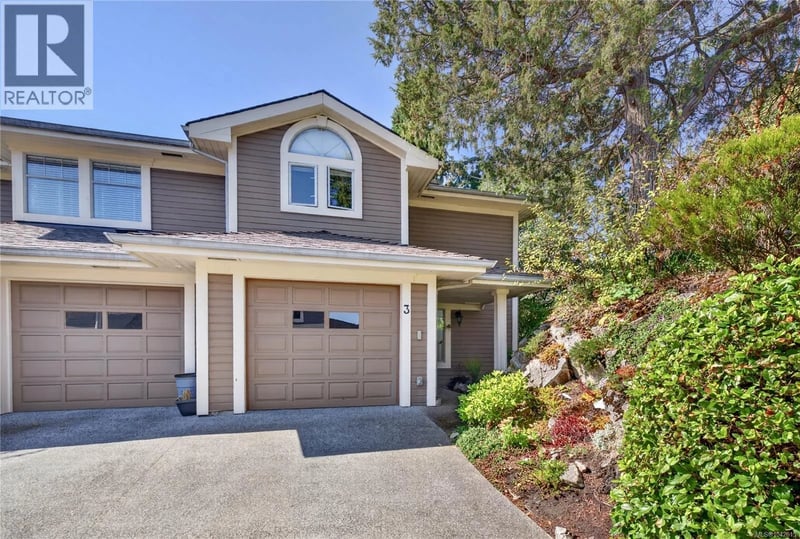 #3 111 Fulford-Ganges Road, Salt Spring, British Columbia, V8K2R9, Salt Spring, British Columbia — photo 1 of 5