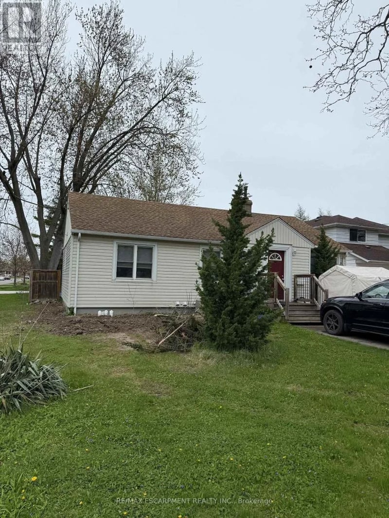 #2 41 Beamer Avenue, St. Catharines (Bunting/Linwell), Ontario, L2M2L6, St. Catharines (Bunting/Linwell), Ontario — photo 1 of 5