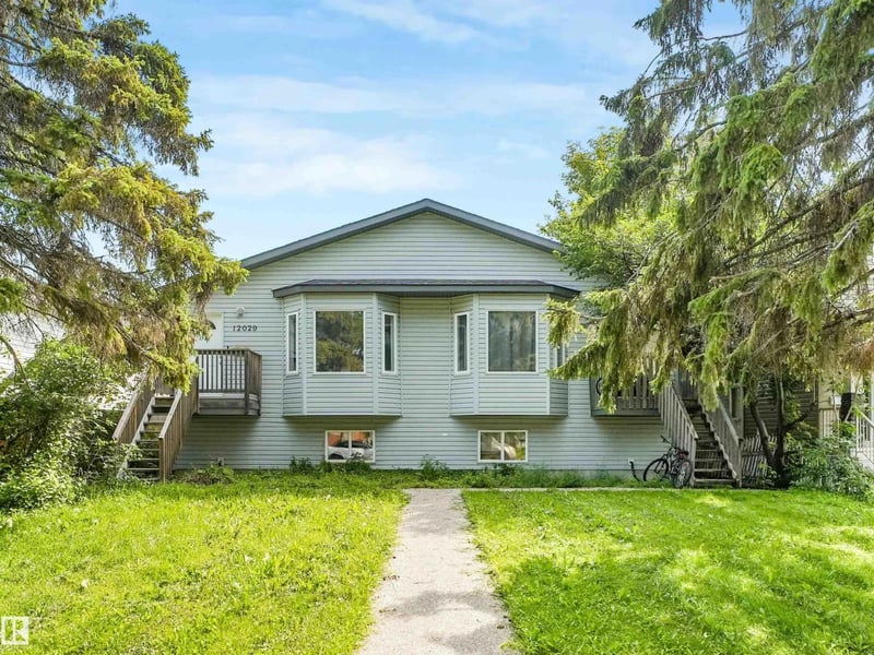 12027 105 ST NW, Edmonton, Alberta, T5G2N6, Edmonton, Alberta — photo 1 of 5