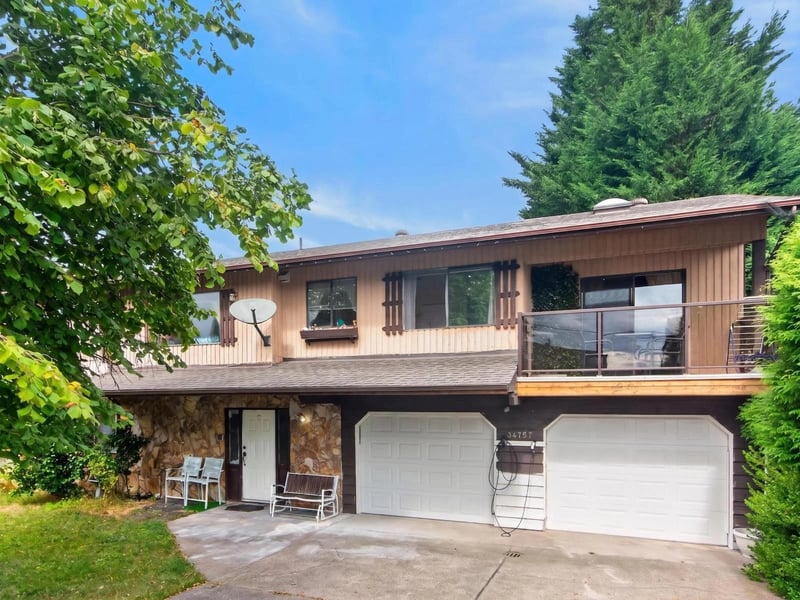 34757 MOFFAT Avenue, Mission, British Columbia, V2V6R6, Mission, British Columbia — photo 1 of 5