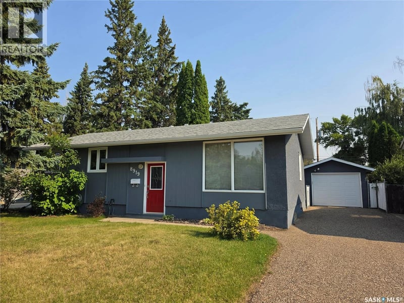 8919 17th AVENUE, North Battleford, Saskatchewan, S9A2T8, North Battleford, Saskatchewan — photo 1 of 5