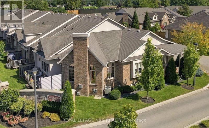 #8 3232 Montrose Road, Niagara Falls (Mt. Carmel), Ontario, L2H0E8, Niagara Falls (Mt. Carmel), Ontario — photo 1 of 5
