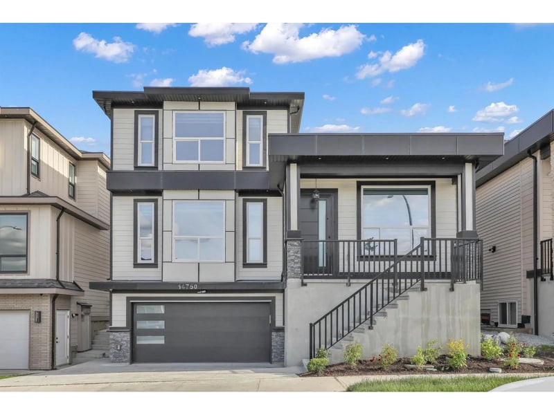 14750 62A Avenue, Surrey, British Columbia, V3S6N4, Surrey, British Columbia — photo 1 of 5