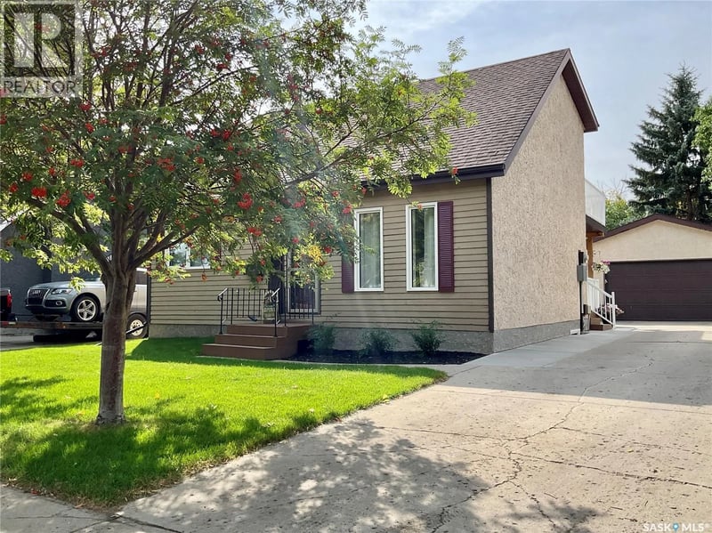 1015 Graham ROAD, Regina, Saskatchewan, S4N5Z5, Regina, Saskatchewan — photo 1 of 5