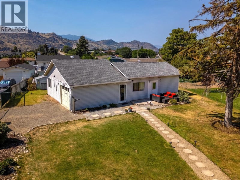6488 Wolfcub Place Place, Oliver, British Columbia, V0H1T3, Oliver, British Columbia — photo 1 of 5