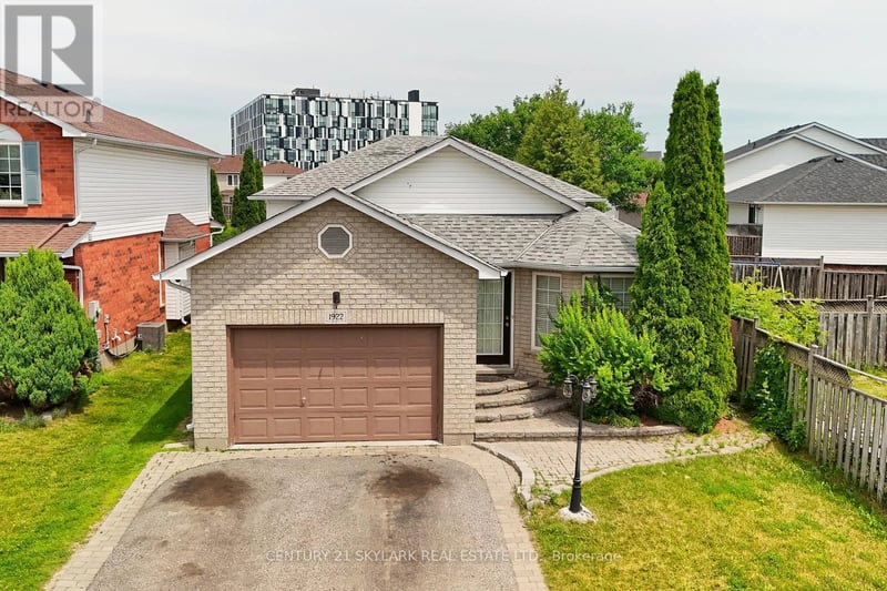 1922 Dalhousie Crescent, Oshawa (Samac), Ontario, L1G8C3, Oshawa (Samac), Ontario — photo 1 of 5