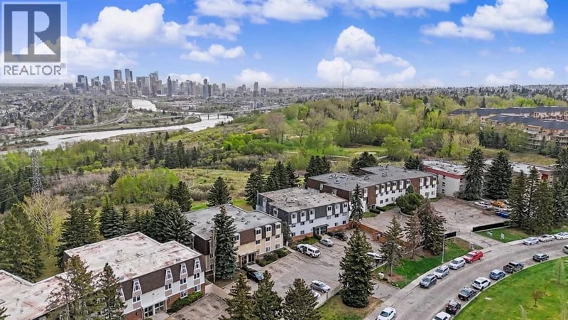 508 Cedar Crescent Southwest, Calgary, Alberta, T3C2Y8, Calgary, Alberta — photo 1 of 5
